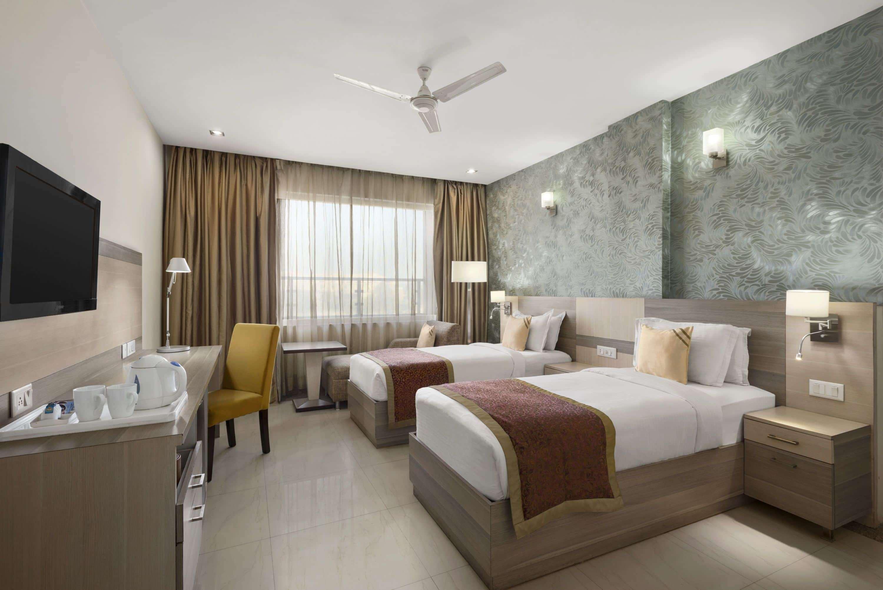 Days Hotel By Wyndham ניימרנה מראה חיצוני תמונה