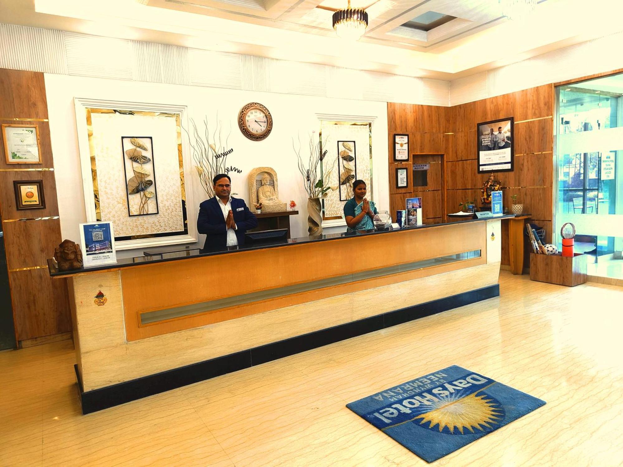 Days Hotel By Wyndham ניימרנה מראה חיצוני תמונה