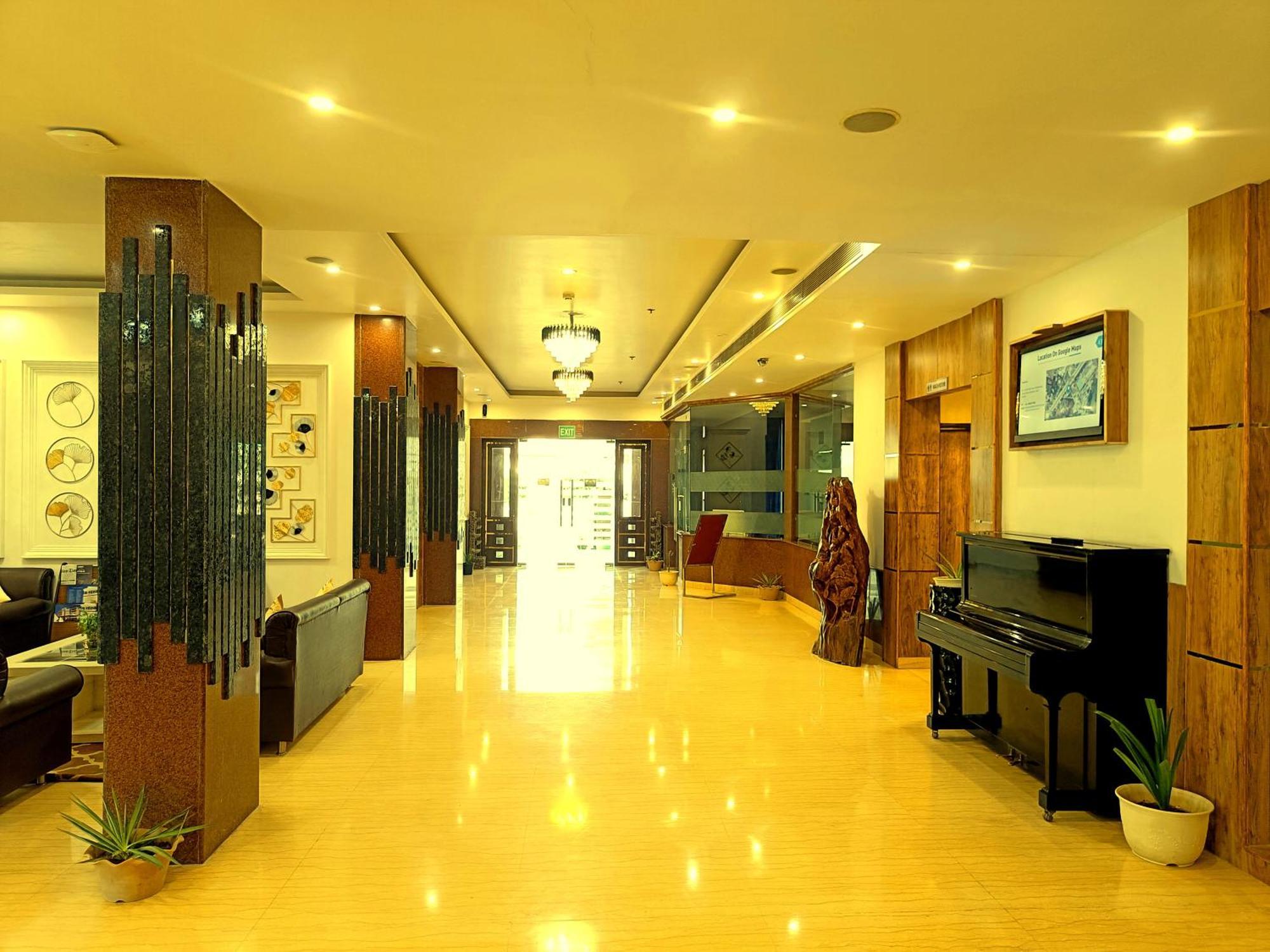 Days Hotel By Wyndham ניימרנה מראה חיצוני תמונה