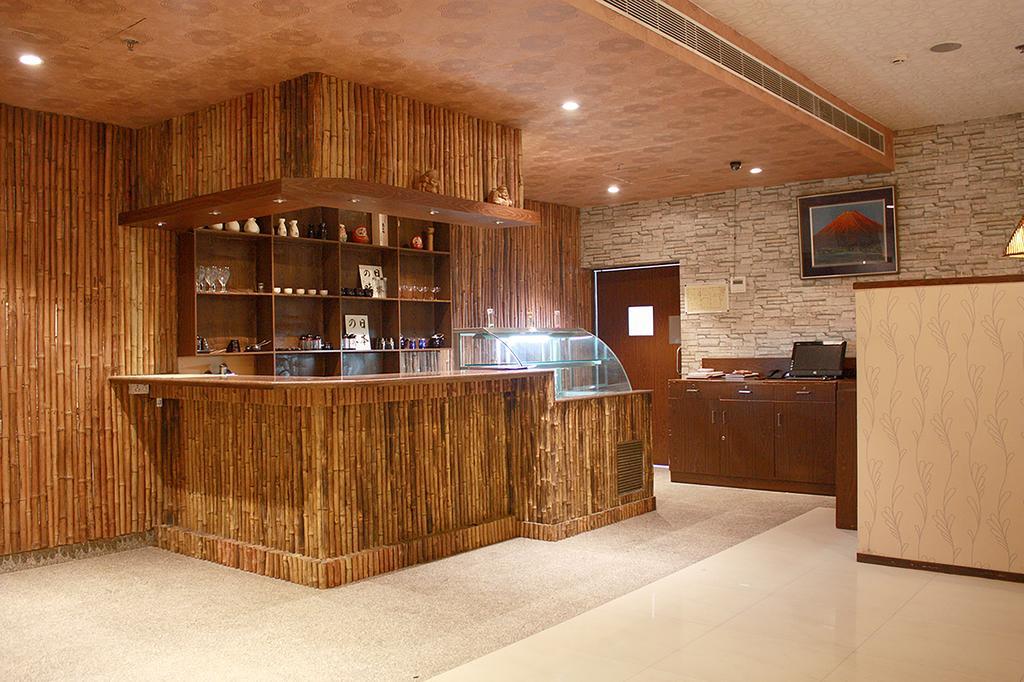 Days Hotel By Wyndham ניימרנה מראה חיצוני תמונה