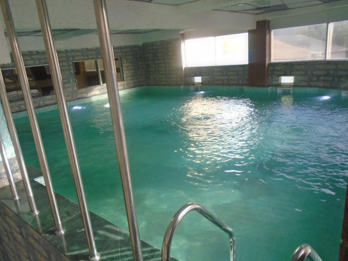 Days Hotel By Wyndham ניימרנה מראה חיצוני תמונה