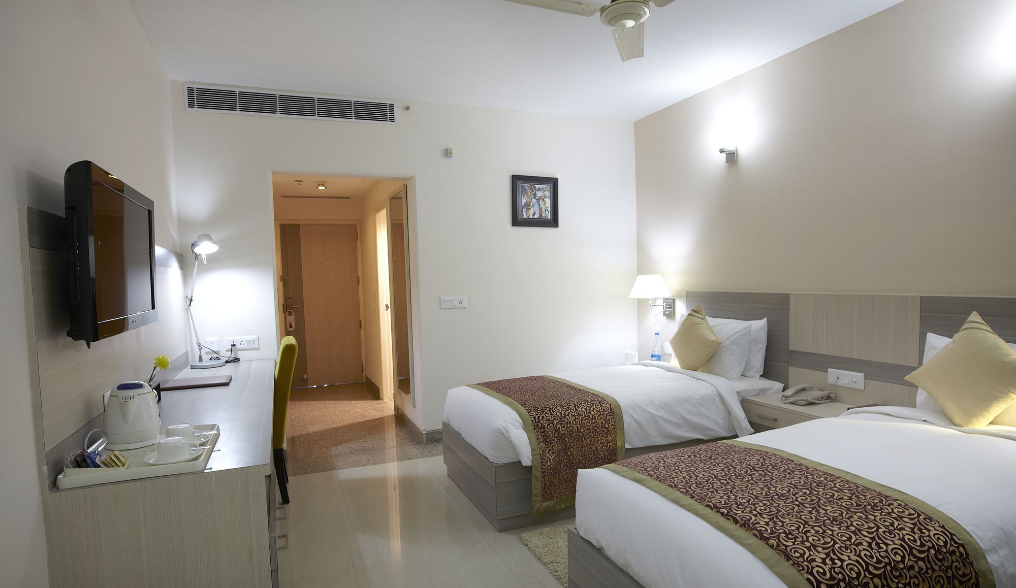 Days Hotel By Wyndham ניימרנה מראה חיצוני תמונה